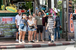 Students explore Bangkok during Quantic’s 2022 Conference